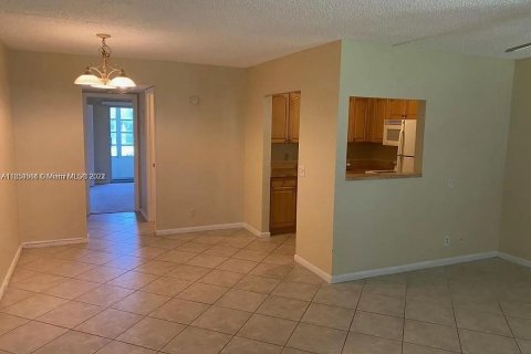 Copropriété à louer à Deerfield Beach, Floride: 1 chambre, 65.03 m2 № 1352189 - photo 3