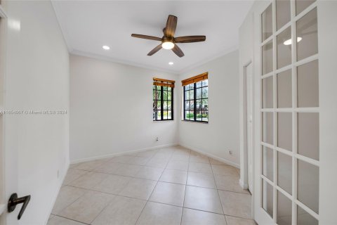 Condo in Weston, Florida, 3 bedrooms  № 1352014 - photo 12