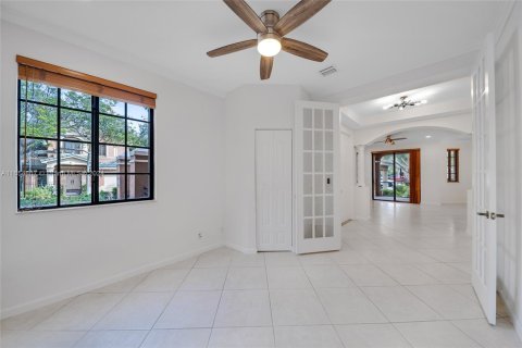 Condo in Weston, Florida, 3 bedrooms  № 1352014 - photo 13