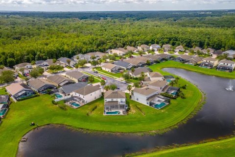 Villa ou maison à vendre à Kissimmee, Floride: 5 chambres, 235.23 m2 № 1273162 - photo 9