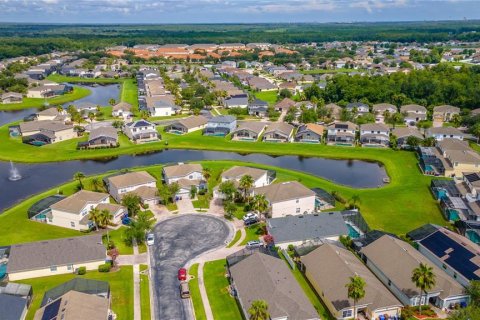 Villa ou maison à vendre à Kissimmee, Floride: 5 chambres, 235.23 m2 № 1273162 - photo 5