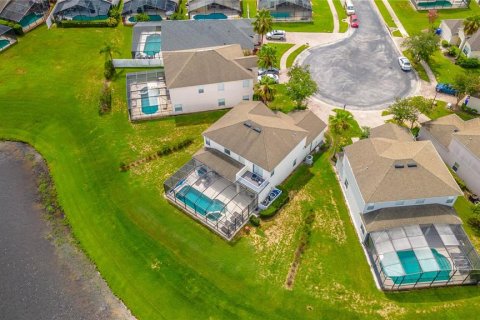 Villa ou maison à vendre à Kissimmee, Floride: 5 chambres, 235.23 m2 № 1273162 - photo 7