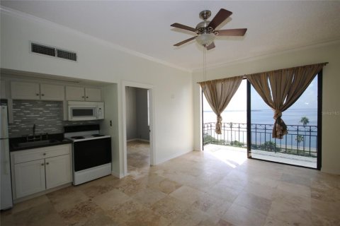 Condominio en alquiler en Tampa, Florida, 1 dormitorio, 53.14 m2 № 1370166 - foto 6