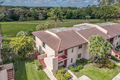 Copropriété à vendre à Boca Raton, Floride: 2 chambres, 112.97 m2 № 1024275 - photo 1