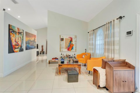 Casa en venta en Coral Springs, Florida, 4 dormitorios, 240.8 m2 № 1054668 - foto 18