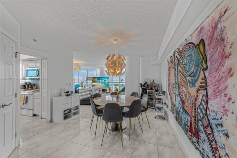 Copropriété à vendre à Miami Beach, Floride: 2 chambres, 133.78 m2 № 1282263 - photo 5