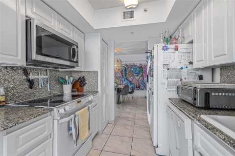 Copropriété à vendre à Miami Beach, Floride: 2 chambres, 133.78 m2 № 1282263 - photo 10