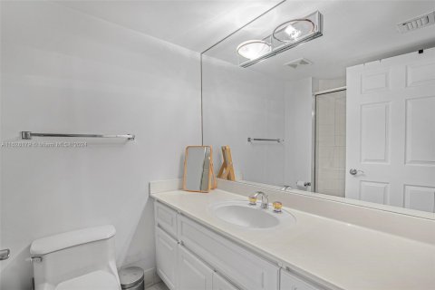 Copropriété à vendre à Miami Beach, Floride: 2 chambres, 133.78 m2 № 1282263 - photo 17