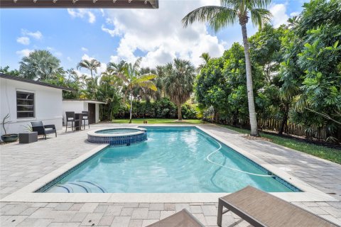 Casa en venta en Wilton Manors, Florida, 3 dormitorios, 156.45 m2 № 1049931 - foto 9