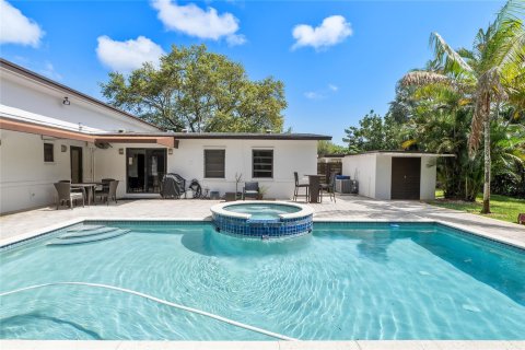 Casa en venta en Wilton Manors, Florida, 3 dormitorios, 156.45 m2 № 1049931 - foto 12