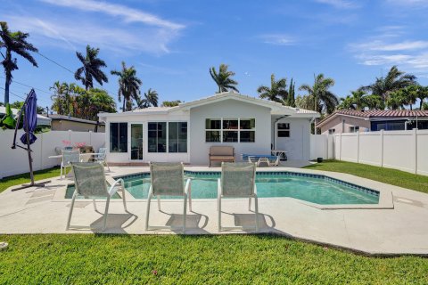 House in Hollywood, Florida 3 bedrooms, 129.23 sq.m. № 1159528 - photo 28