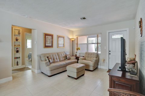 Casa en venta en Hollywood, Florida, 3 dormitorios, 129.23 m2 № 1159528 - foto 23