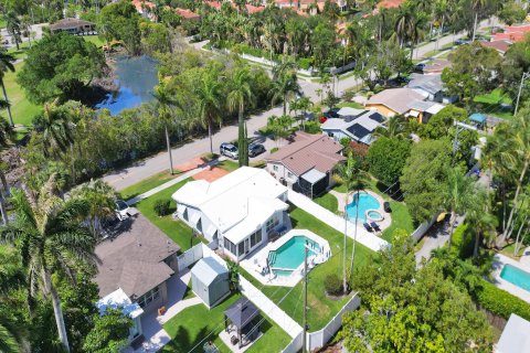 Villa ou maison à vendre à Hollywood, Floride: 3 chambres, 129.23 m2 № 1159528 - photo 4