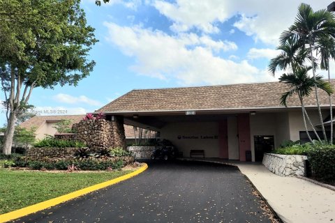 Condominio en venta en Sunrise, Florida, 1 dormitorio, 79.9 m2 № 1075204 - foto 23