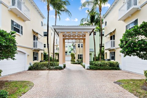 Touwnhouse à vendre à Fort Lauderdale, Floride: 3 chambres, 169.64 m2 № 1034094 - photo 20