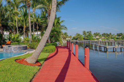 Villa ou maison à vendre à Lake Worth, Floride: 6 chambres, 552.86 m2 № 1070408 - photo 16