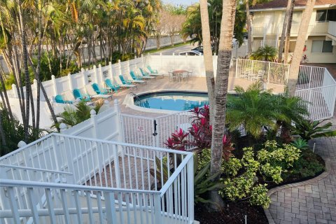 Condo in Fort Lauderdale, Florida, 1 bedroom  № 1070447 - photo 8