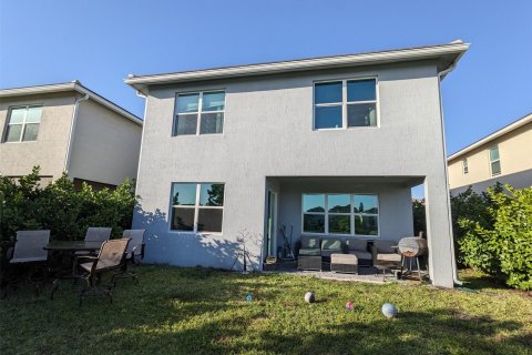 House in Deerfield Beach, Florida 4 bedrooms, 214.42 sq.m. № 1031770 - photo 1