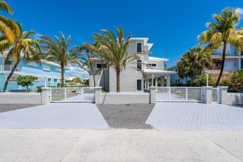 Villa ou maison à vendre à Key Largo, Floride: 5 chambres, 343.55 m2 № 1167792 - photo 12