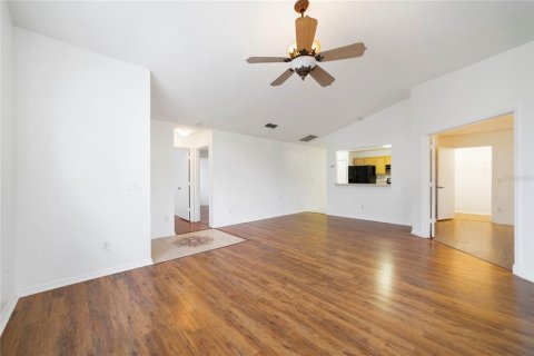 Dúplex en venta en Orlando, Florida, 3 dormitorios, 121.14 m2 № 1042182 - foto 8