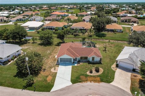 Villa ou maison à vendre à Punta Gorda, Floride: 2 chambres, 132.94 m2 № 1336476 - photo 4