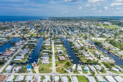 Terreno en venta en Hudson, Florida № 1336475 - foto 13