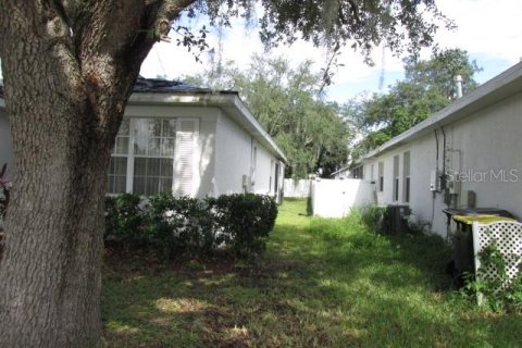 House in Davenport, Florida 4 bedrooms, 168.8 sq.m. № 1335136 - photo 17