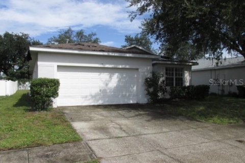 House in Davenport, Florida 4 bedrooms, 168.8 sq.m. № 1335136 - photo 2