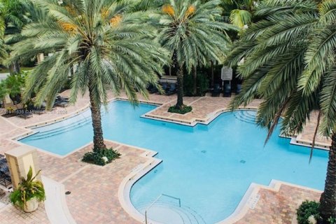 Condominio en venta en Sunny Isles Beach, Florida, 1 dormitorio, 68.84 m2 № 1233721 - foto 27