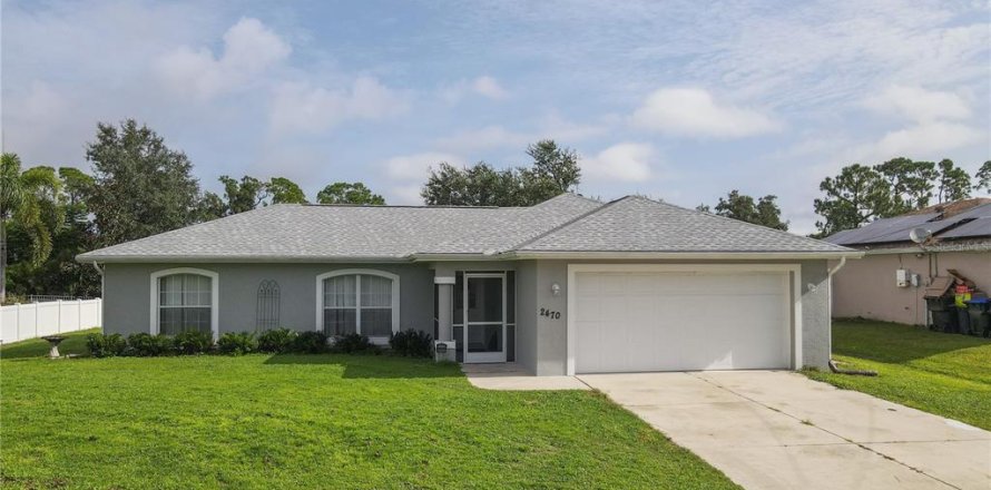 House in North Port, Florida 3 bedrooms, 115.2 sq.m. № 1352417