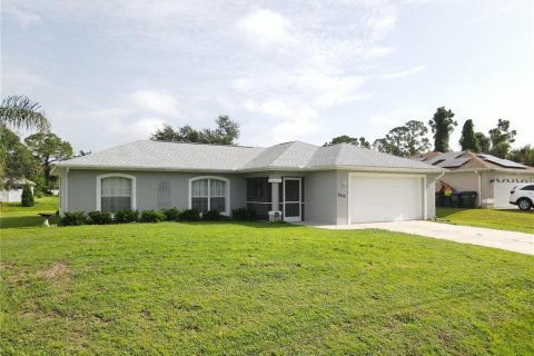 House in North Port, Florida 3 bedrooms, 115.2 sq.m. № 1352417 - photo 2