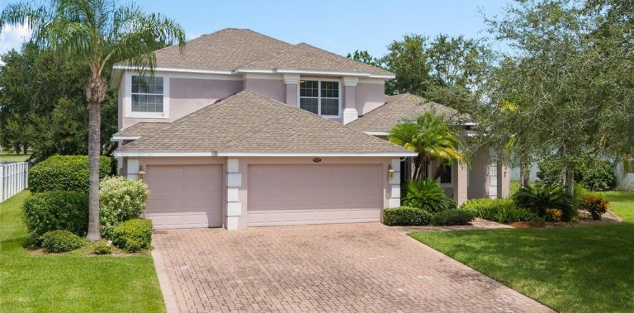 House in Auburndale, Florida 4 bedrooms, 306.95 sq.m. № 1352479