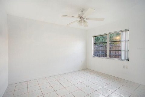 Casa en venta en Port Richey, Florida, 3 dormitorios, 140.47 m2 № 1397939 - foto 23