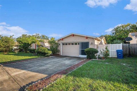 Casa en venta en Port Richey, Florida, 3 dormitorios, 140.47 m2 № 1397939 - foto 2