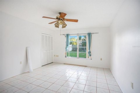 Casa en venta en Port Richey, Florida, 3 dormitorios, 140.47 m2 № 1397939 - foto 14