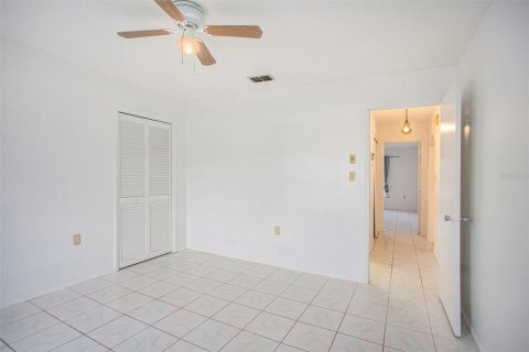 Casa en venta en Port Richey, Florida, 3 dormitorios, 140.47 m2 № 1397939 - foto 21