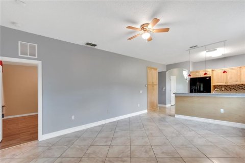 Casa en venta en Orlando, Florida, 3 dormitorios, 178.37 m2 № 1397981 - foto 9