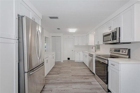 Casa en venta en Hollywood, Florida, 3 dormitorios, 221.39 m2 № 1045619 - foto 18