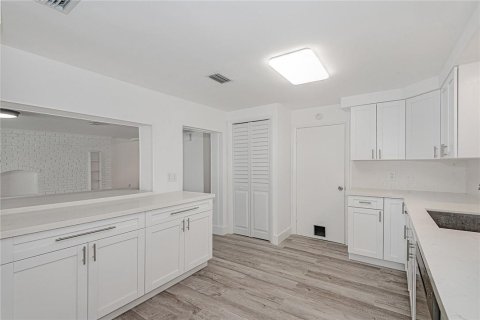 Casa en venta en Hollywood, Florida, 3 dormitorios, 221.39 m2 № 1045619 - foto 17