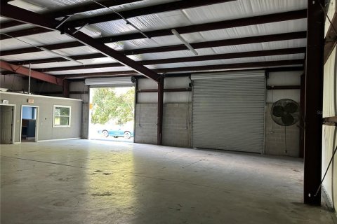 Propiedad comercial en alquiler en Ocala, Florida, 1161.28 m2 № 1357694 - foto 11