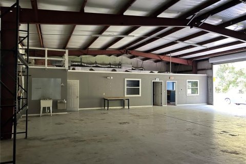 Propiedad comercial en alquiler en Ocala, Florida, 1161.28 m2 № 1357694 - foto 12