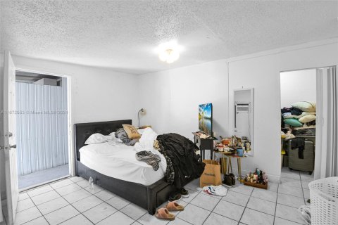 Villa ou maison à vendre à Opa-locka, Floride: 3 chambres, 154.31 m2 № 1394256 - photo 27