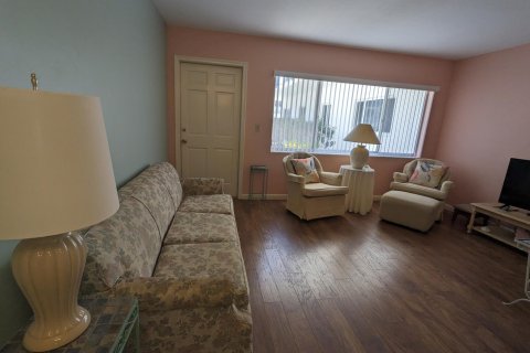 Condominio en venta en Lake Worth, Florida, 1 dormitorio, 56.86 m2 № 1035799 - foto 15