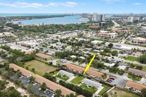 Immobilier commercial à vendre à North Palm Beach, Floride: 299.52 m2 № 1058817 - photo 3