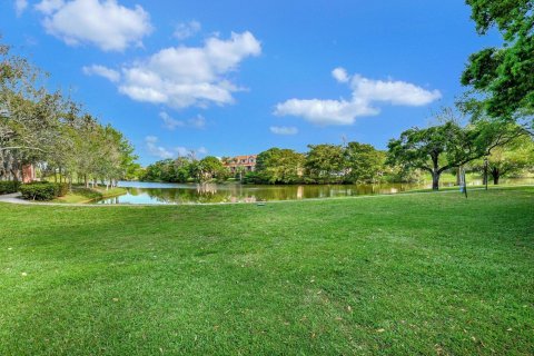 Condominio en venta en Delray Beach, Florida, 1 dormitorio, 57.88 m2 № 1065493 - foto 18