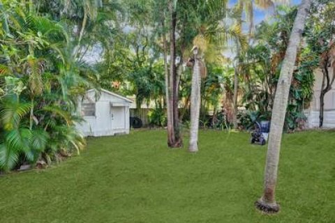 Land in Fort Lauderdale, Florida № 1045469 - photo 1