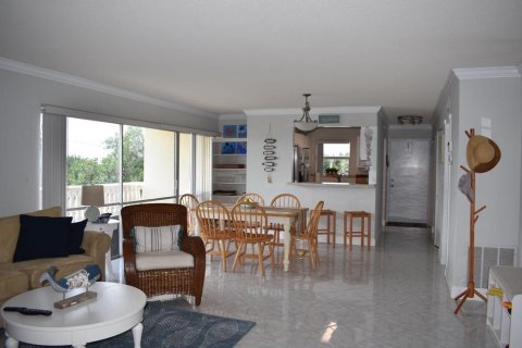 Copropriété à louer à Hillsboro Beach, Floride: 2 chambres, 102.19 m2 № 1045382 - photo 16