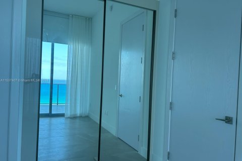 Condo in Sunny Isles Beach, Florida, 2 bedrooms in AURORA  № 1076168 - photo 6