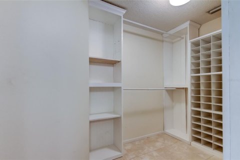 Condo in South Pasadena, Florida, 2 bedrooms  № 1383178 - photo 21