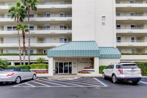 Condo in South Pasadena, Florida, 2 bedrooms  № 1383178 - photo 2